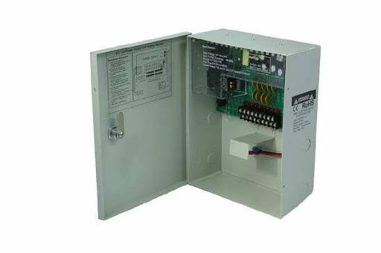 Fuente UPS 12V 20A 18 Salidas Ptc