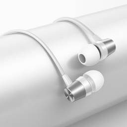 Auriculares Intraurales Con Micrófono Y Cable Plano