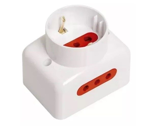 Tomacorriente De Pared 1xSchuko + 2x3 En Línea Blanco