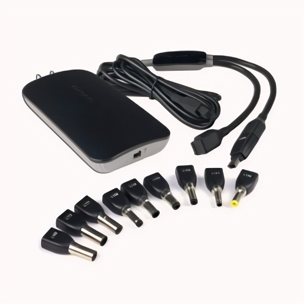 Cargador Universal 90W Para Notebook