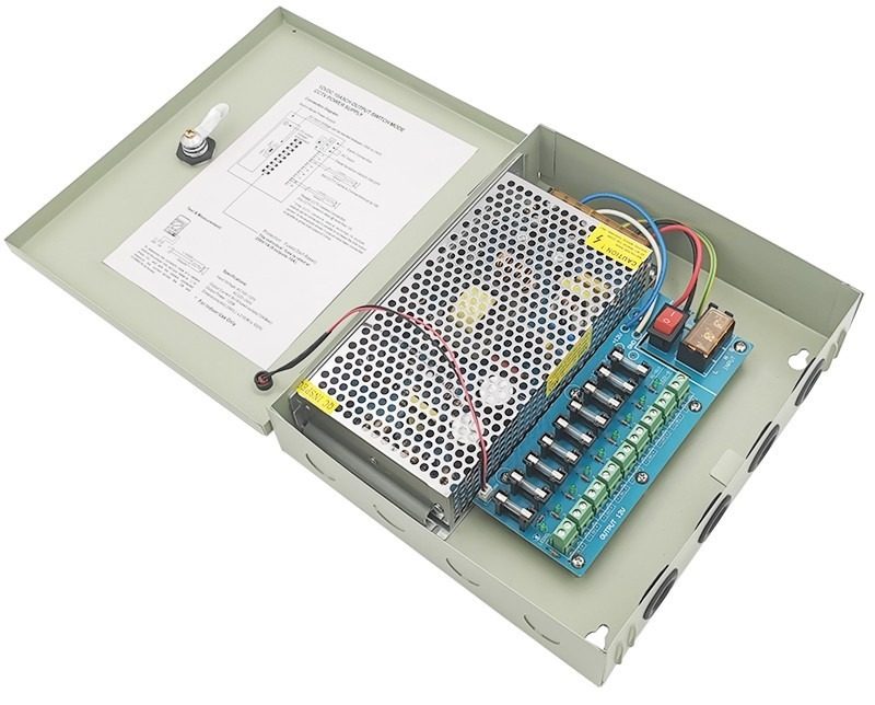Fuente Conmutada 12V 10A 9 Salidas Con Backup