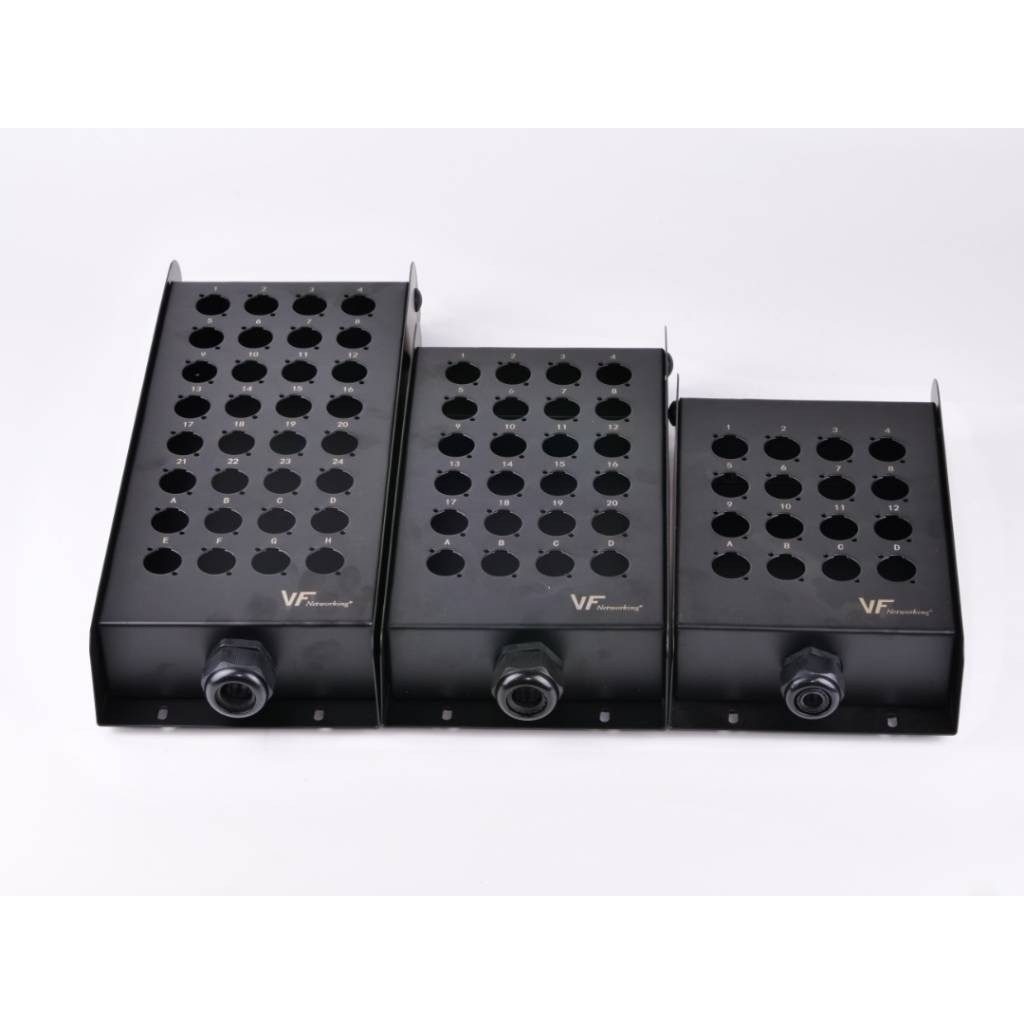 Caja De 24 Canales Para Escenario Vacia